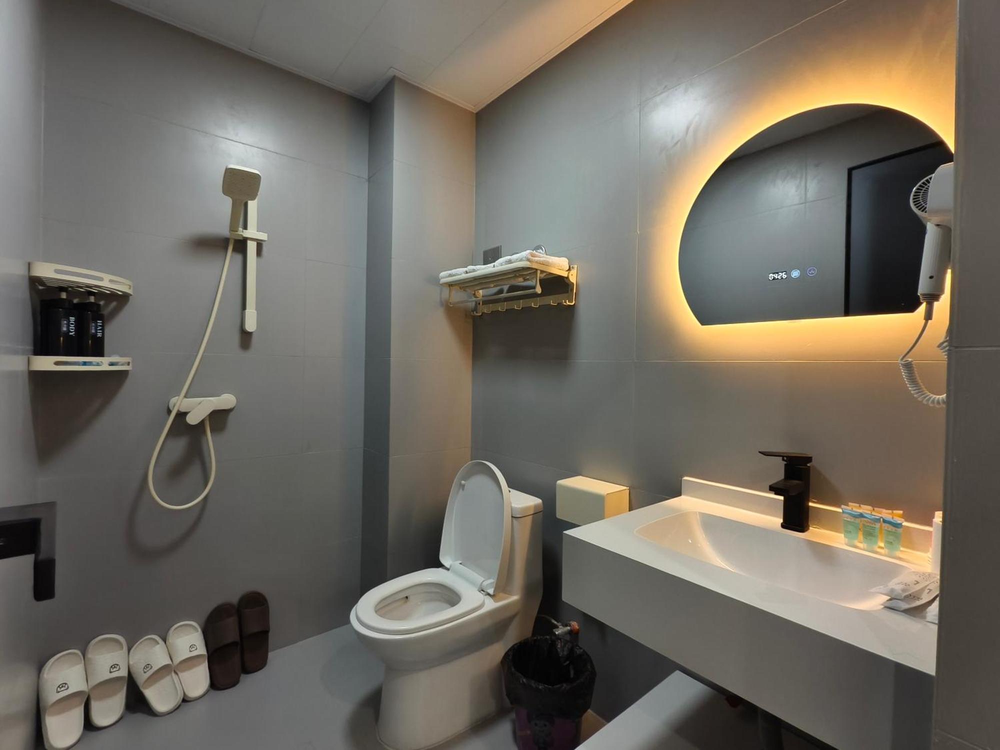 Huashan International Youth Hostel Huayin المظهر الخارجي الصورة
